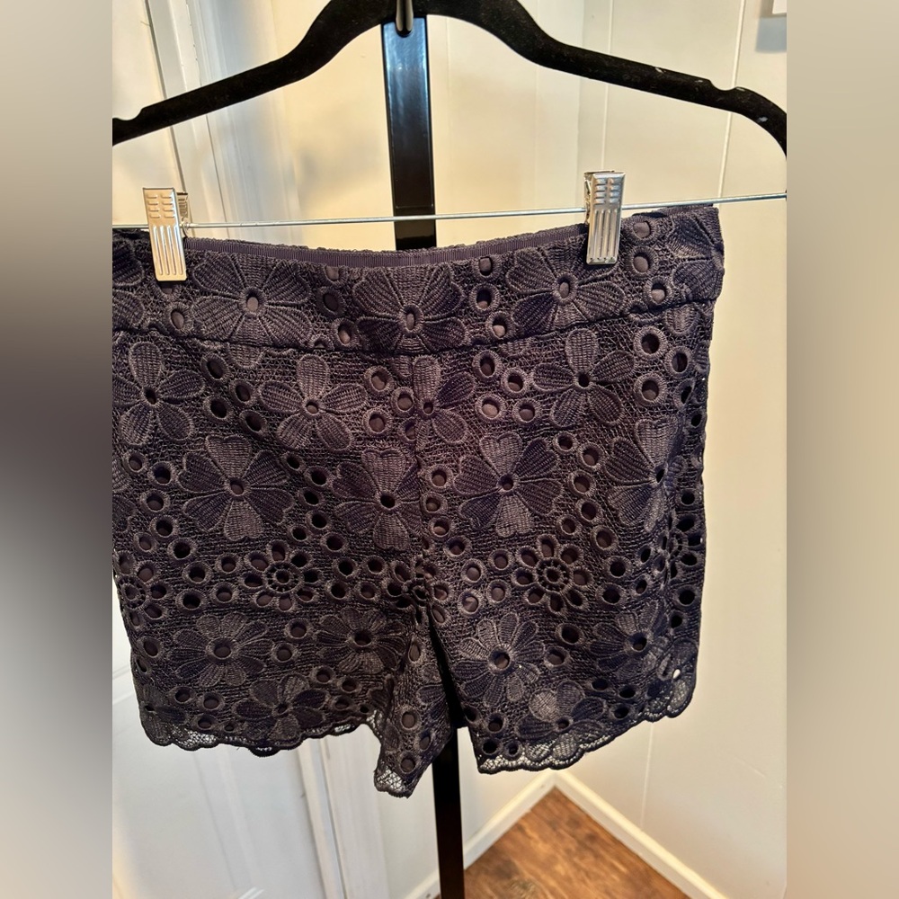 KATE SPADE Navy Blue Lace Floral Shorts.